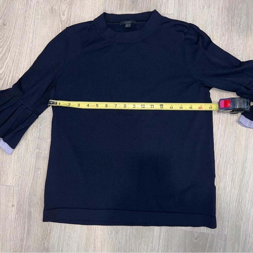 COS chic black